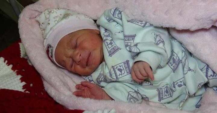 Yeni yılın ilk bebeği dünyaya geldi