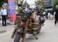 Mad Max filminden esinlendi, hurda malzemelerden yaptı