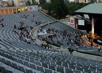 Boş koltuklar gençlerin olacak (Radar İstanbul ile ‘Koltuk senin’ uygulaması)