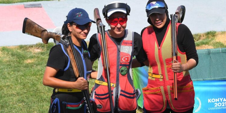 Atıcılıkta Türk sporcular günü 3 madalyayla tamamladı
