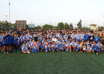 Akdeniz’de 1500 çocuk spor branşlarında eğitim aldı