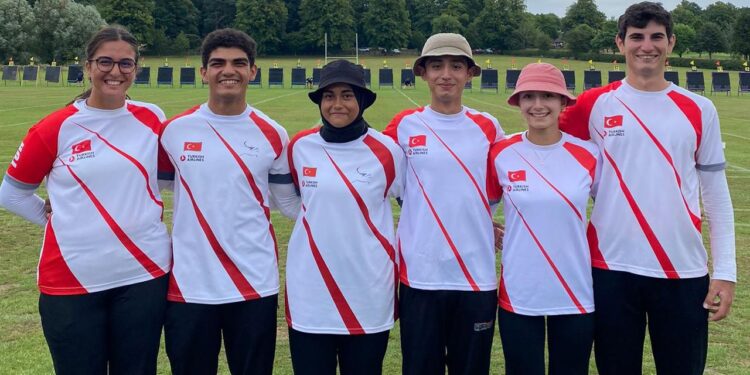 Okçulukta milli takımlar 2 madalya kazandı