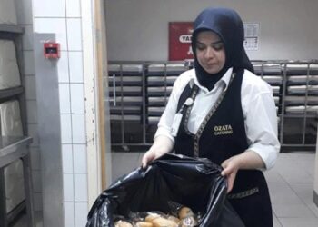 İsraf değil mama olsun projesiyle hayvan barınağına yiyecek desteği