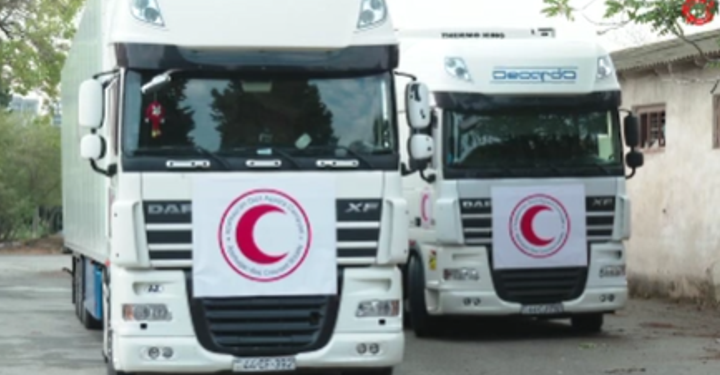 Azerbaycan’dan Karabağ’da yaşayan Ermenilere 40 tonluk insani yardım