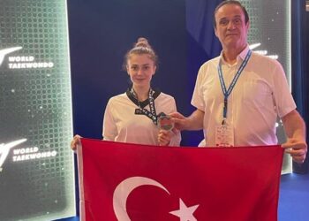Milli tekvandocu Merve Dinçel’den gümüş madalya