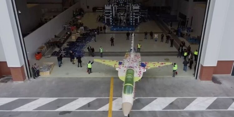 Türkiye’nin jet eğitim uçağı Hürjet için geri sayım