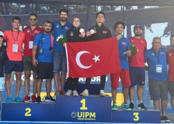 Milli sporculardan bronz madalya