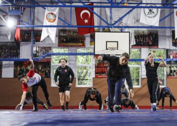 A Milli Kadın Güreş Takımı Sırbistan’da tarih yazmak istiyor