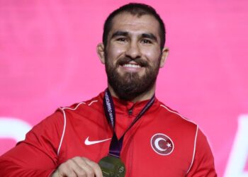 Milli güreşçi başarılarını dünya şampiyonluğuyla taçlandırmak istiyor