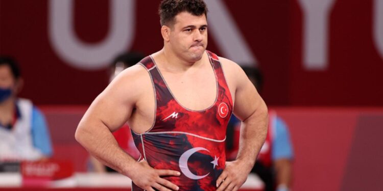 Milli güreşçi Rıza Kayaalp: Hayalim olimpiyat altınlı sporcu olarak bırakmak