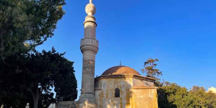 Rodos’ta Osmanlı mirası: Eserler Türk medeniyetinin izlerini taşıyor