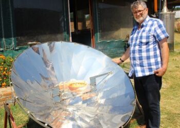 Sağlıklı Yaşam ve Bilim Köyü’nde yemekler güneş enerjisiyle pişiyor