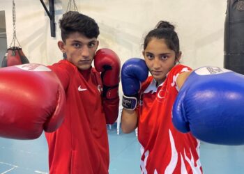 Abla-kardeş Avrupa Boks Şampiyonası’nda altın madalya hedefliyor