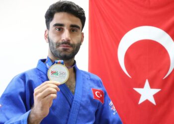 Görme engelli milli judocu Abdurrahim Özalp’in hedefi olimpiyatlar