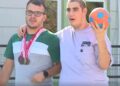 Özel gereksinimli Burak ve Gürkan azimleriyle engelleri kırdı