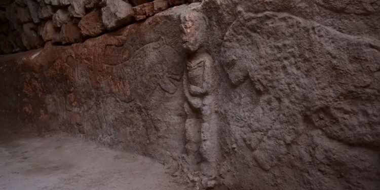 Şanlıurfa’daki insan kabartması arkeoloji tarihine geçti