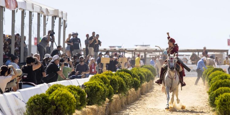 Dünya Göçebe Oyunları ilgi görüyor