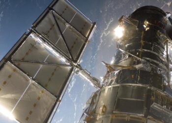 NASA ve SpaceX, Hubble’ın ömrünü uzatmak için çalışma yürütecek