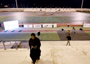 Futbol sahası büyüklüğündeki dev tablo Guinness Rekorlar Kitabı’na girdi