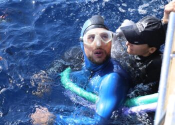 Hırvat sporcu Klovar Antalya’da serbest dalış dünya rekoru kırdı