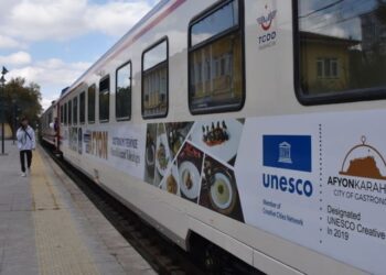 Gastronomi treni ilk seferine başladı