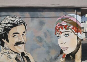 Adana’da Yeşilçam’ın sahneleri ve ünlüleri duvarları süsledi