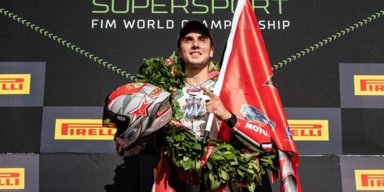 Bahattin Sofuoğlu, WorldSSP Challange şampiyonu oldu