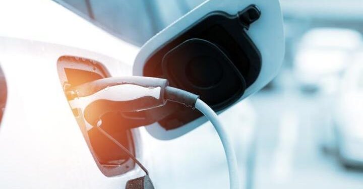 NASA teknolojisi, elektrikli aracı 5 dakikada şarj etti