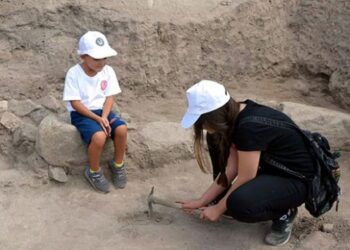 Kırşehir’de öğrenciler arkeoloji kazılarına katıldı