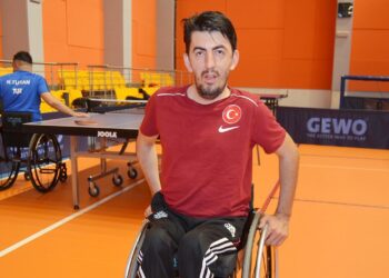 Milli masa tenisçi Abdullah Öztürk: Gençlerimizle madalya rekoru kıracağız