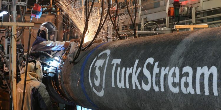 TürkAkım projesiyle Rus gazı Türkiye’den Avrupa’ya gidiyor