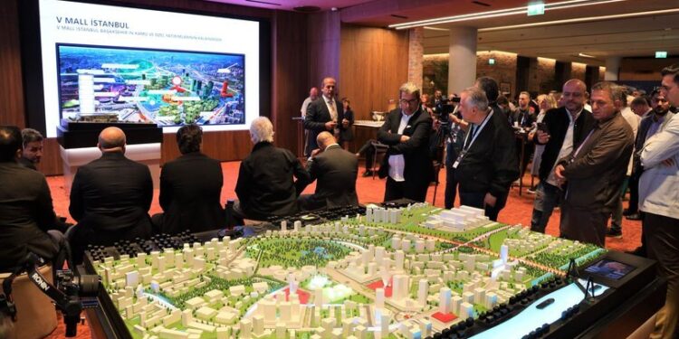 İsra Holding’in AVM projeleri görücüye çıktı