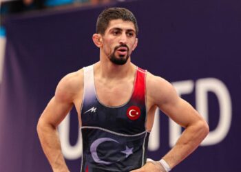 Milli güreşçi Kerem Kamal’dan altın madalya