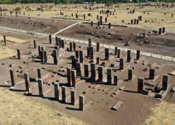 Ahlat Selçuklu Meydan Mezarlığı’nda 108 yeni mezar gün yüzüne çıkarıldı