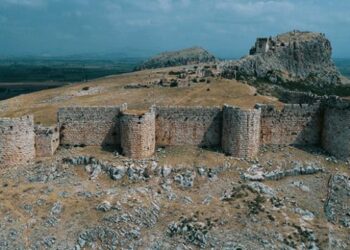 Anavarza antik kenti ile tarihe yolculuk