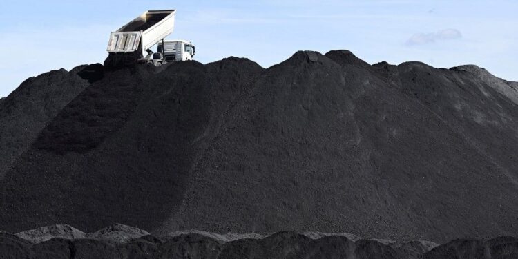 Fransa’da kapatılan kömür santrali yeniden üretime başladı