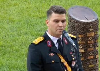 İnci Tanem şarkısını seslendiren Teğmen Ahmet Hamdi Öğüt kimdir? Tarkan da tebrik etti!