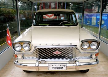 İlk yerli otomobil serüveni: Devrim