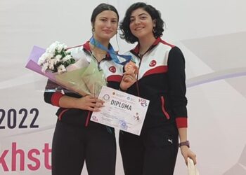Eskrimde milli sporcu Nisanur Erbil bronz madalya kazandı
