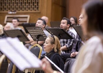 Devlet Çoksesli Korosu sesini dünyaya duyuruyor