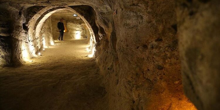Kapadokya’nın yer altı şehirlerine hem yurt içinden hem yurt dışından büyük ilgi