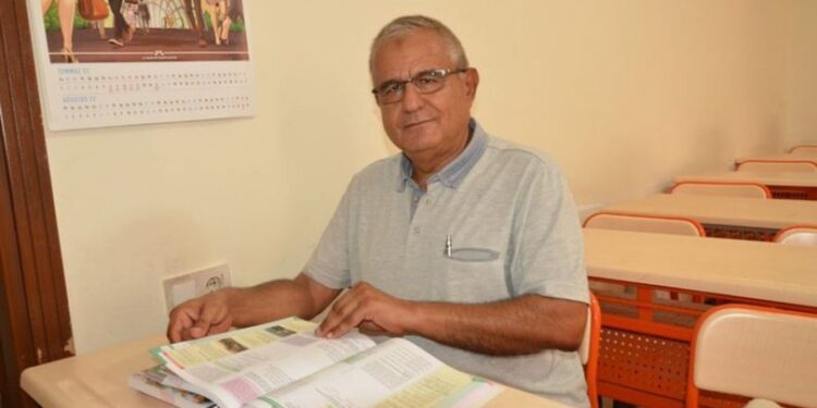Üniversite okuma hayali 58 yaşında gerçek oldu