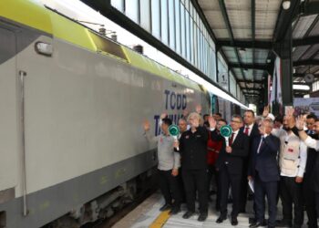 Türkiye’nin İyilik Trenleri: Afganistan’a uğurlandı