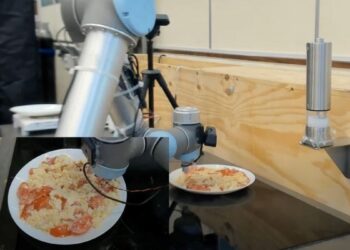 Tat alabilen robot geliştirildi