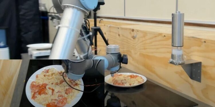 Tat alabilen robot geliştirildi
