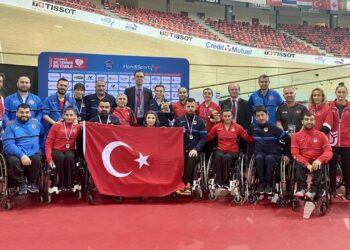 Para Masa Tenisi Milli Takımı altın madalya kazandı