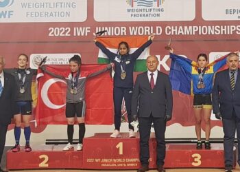 Milli halterci Cansu Bektaş’tan 1 altın 1 gümüş madalya