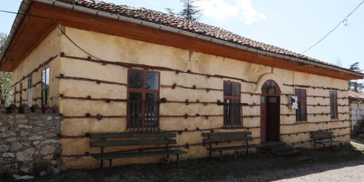 Korumaya alındı! Zamanda yolculuğa çıkarıyor