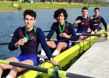 Milli kürekçilerden 5 madalya