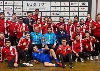 Boksta tarihi başarı: Milli sporcular 10 madalya kazandı